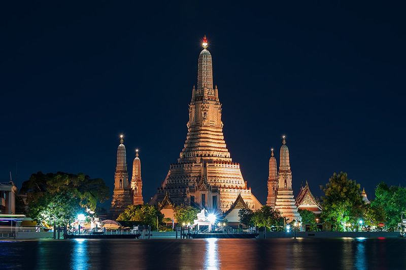 Wat Arun.jpg