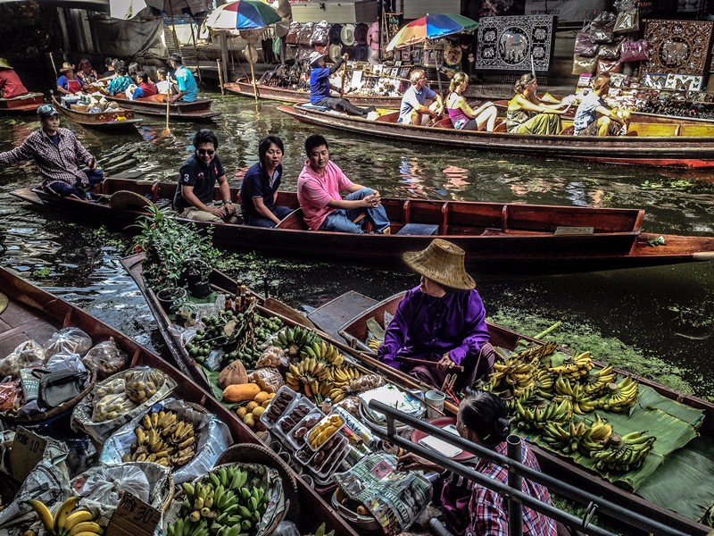 Floating Markets.jpg