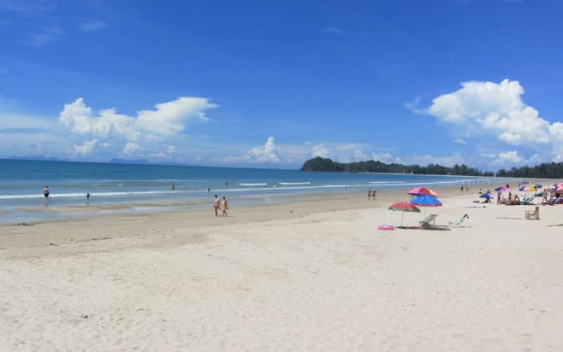 Khlong Dao Beach
