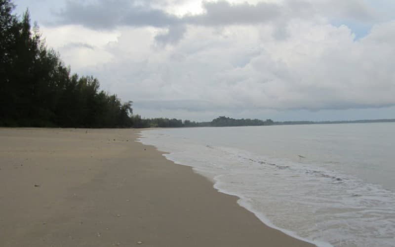 Pak Weep Beach