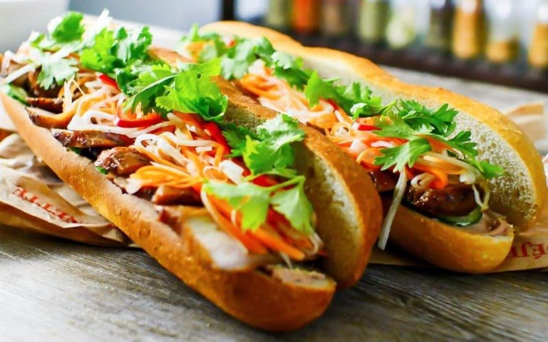 Most Popular Vietnamese Food You Should Try | UME Travel