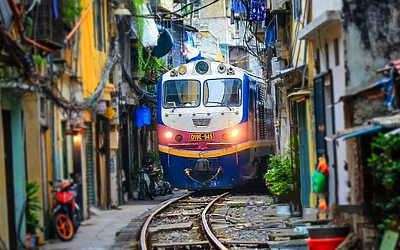 Hanoi Train Street