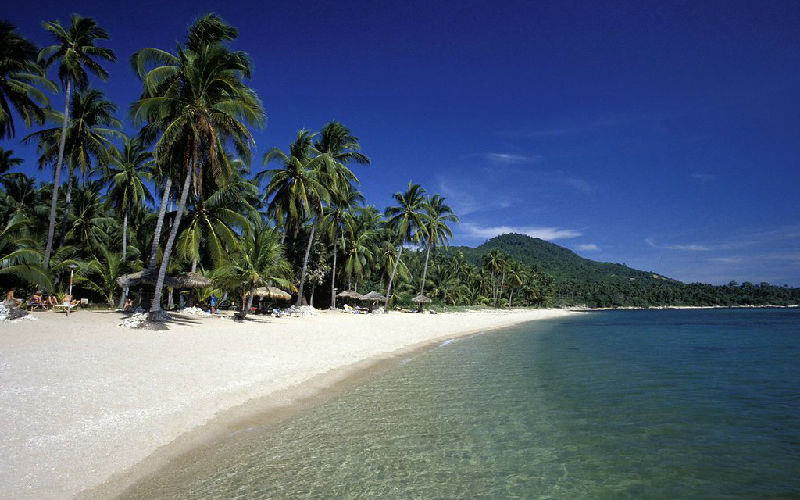 White-sand beach in Chaweng