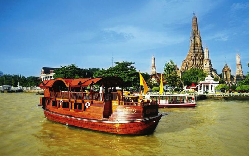 Traditional rice barge