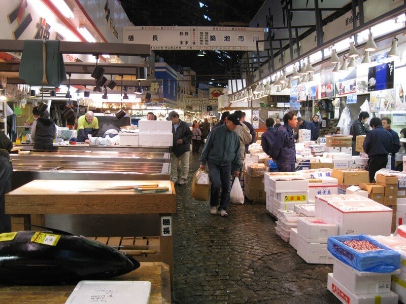 Tsukiji Fish Market to Experience One-day Local Life