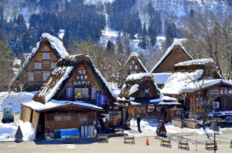 Shirakawa-go in Winter
