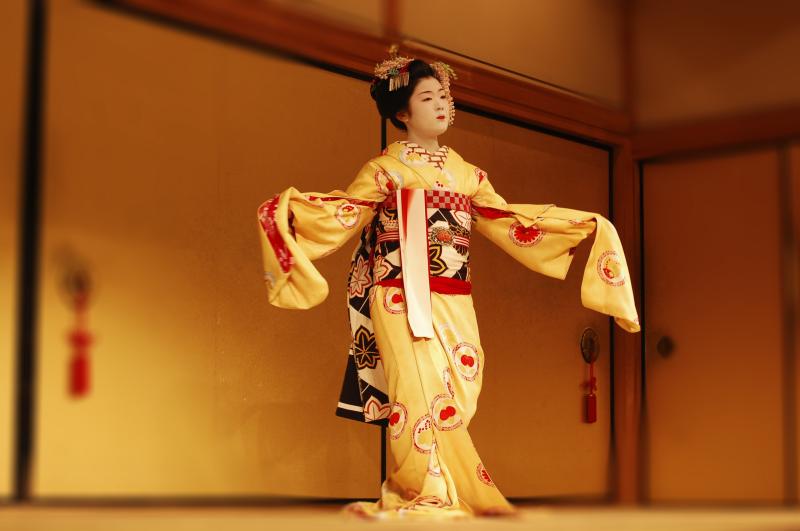 Kimono Performance