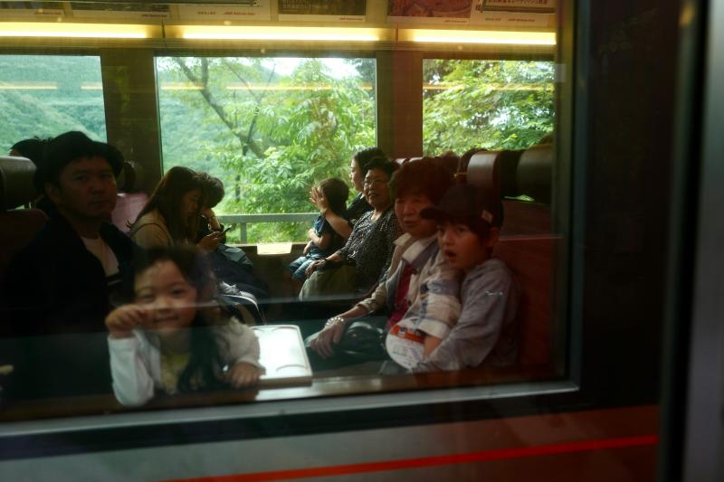 Take the Hakone Tozan Railway to Enjoy Japan Tour in June