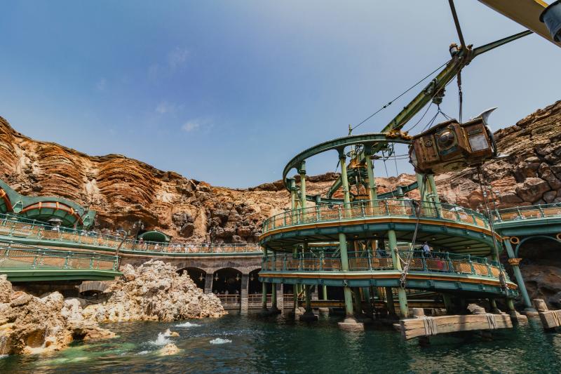 Have Fun with Your Kids in Tokyo DisneySea in Japan July