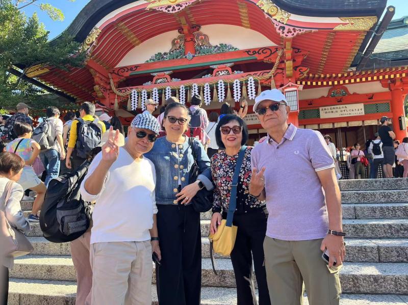 Fushimi Inari Taisha Is a Must-Visit in Japan for Elderly Tourists
