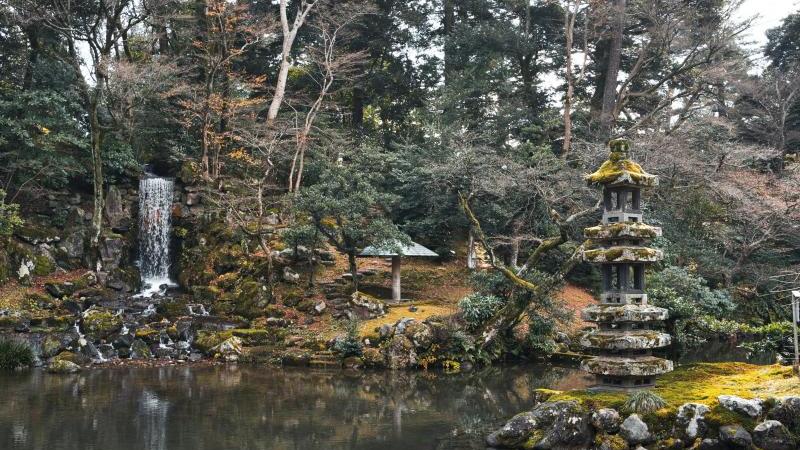 Kenrokuen's Scenery During December in Japan