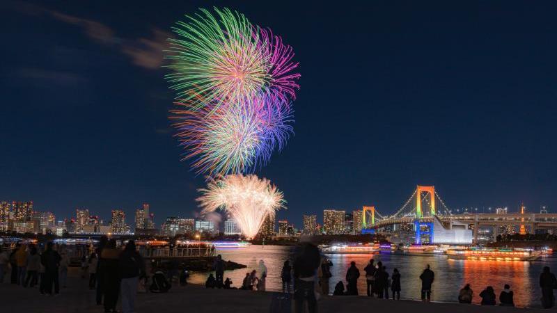 Watching Fireworks at Odaiba Is What to Do in Tokyo in January 2026