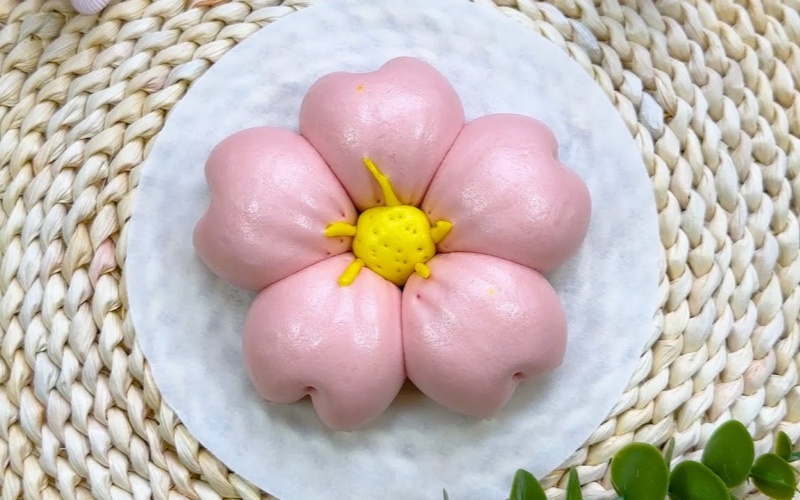 Steamed Cherry Blossom Bun
