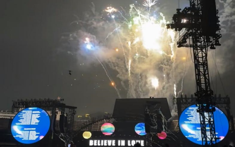 Watch K-pop Concerts