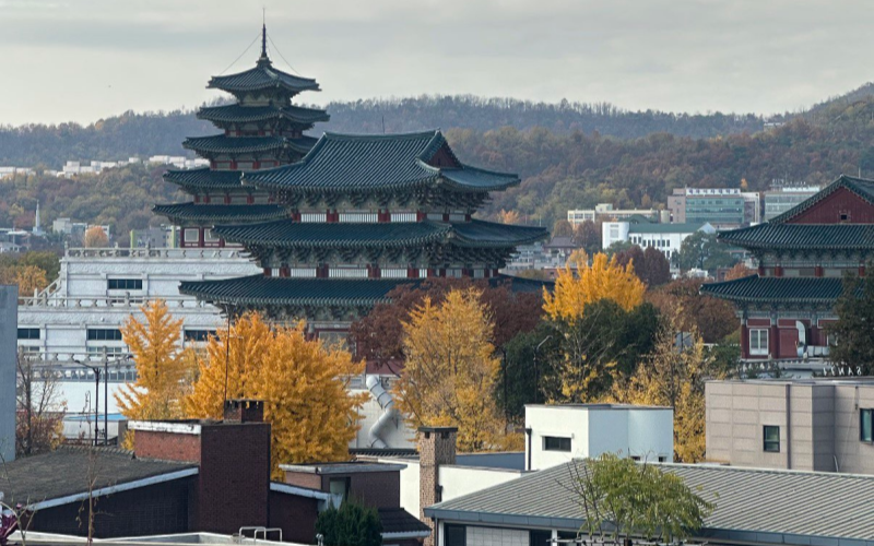 Bukchon Hanok Village