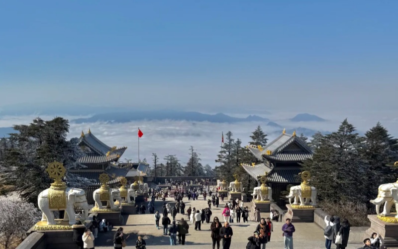 Mount Emei 