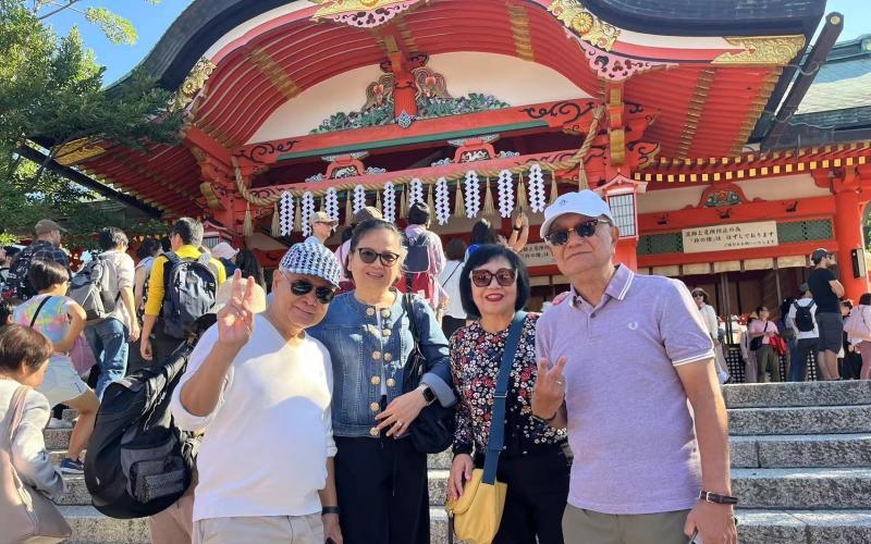 Our senior guests enjoyed their holiday in Japan.