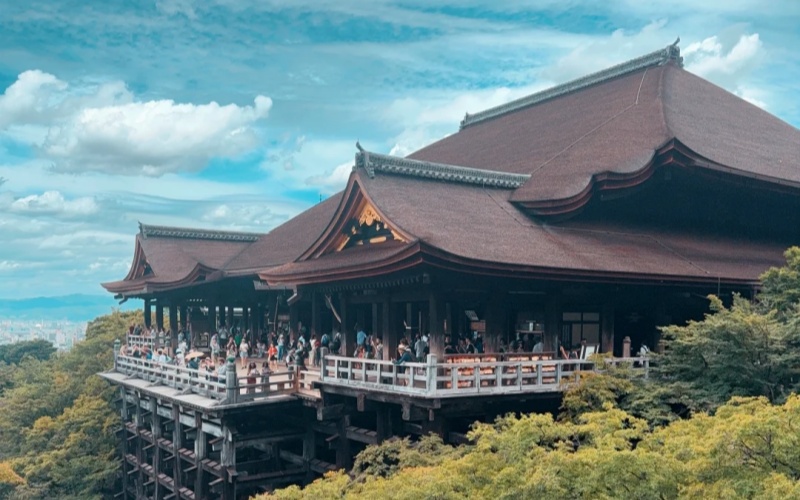 Kiyomizu-dera