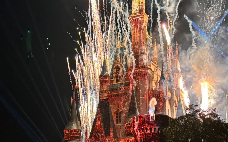 tokyo-disneyland.jpg