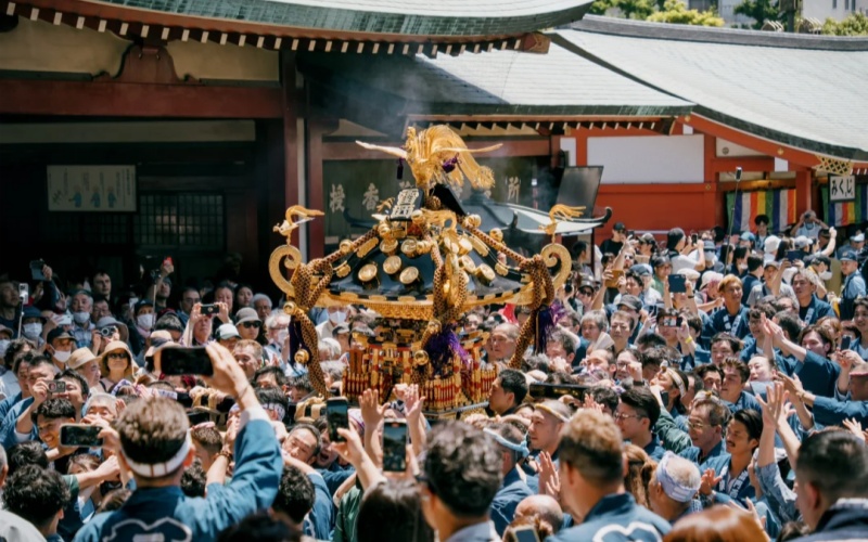 Sanja Matsuri