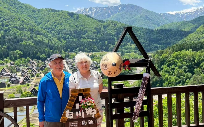 Our senior guests reached the mountain-cradled village of Shirakawa-go in complete comfort, bypassing transit stress entirely.