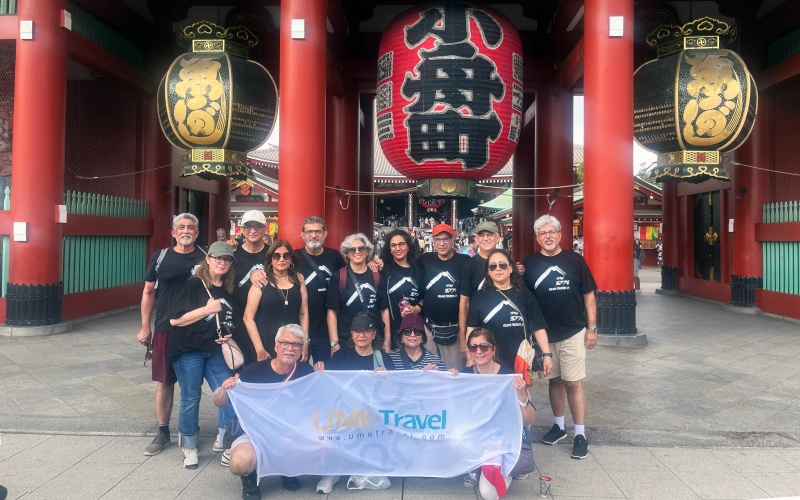 UME Travel Guests at Sensoji Temple Tokyo