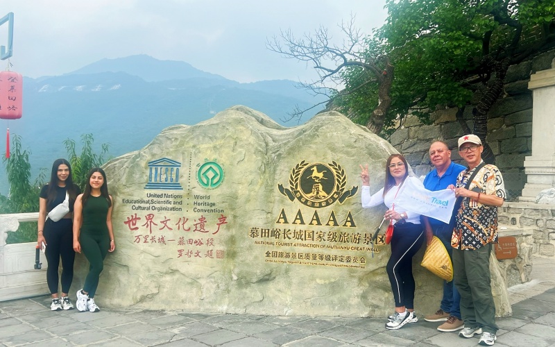 China Beijing Mutianyu Great Wall Family Tour