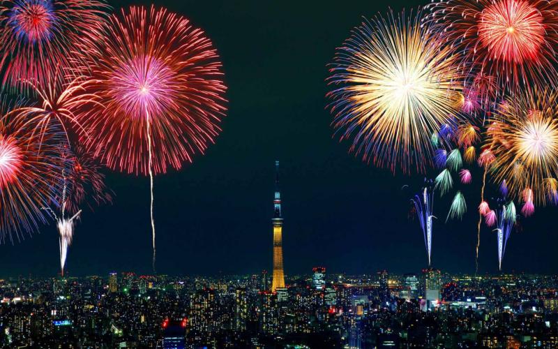 Enjoy Sumida River Fireworks in Tokyo in July