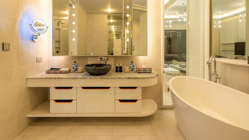 Sri Panwa Phuket Luxury Pool Villa Hotel