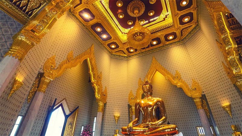 China Town & Wat Traimit