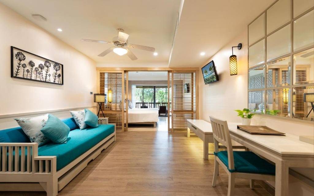 Katathani Phuket Beach Resort