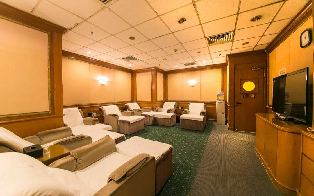 Lanzhou Feitian Hotel (Lanzhou University Subway Station)