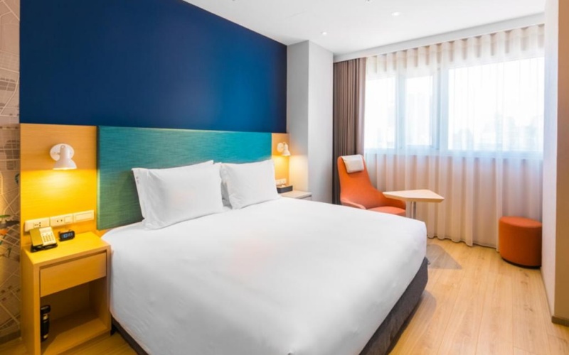 Holiday Inn Express Taichung Fengchia by IHG