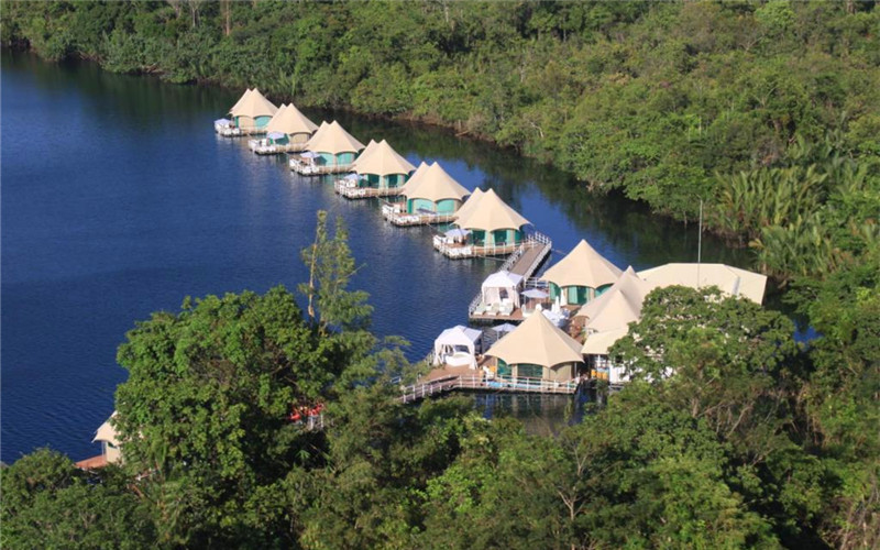 4 Rivers Floating Lodge