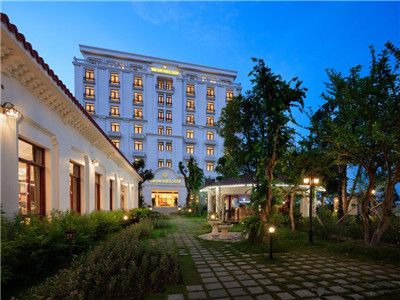 Ninh Binh Hidden Charm Hotel & Resort