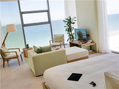 Fusion Suites Danang Beach