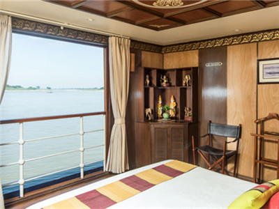 Myanmar RV Paukan Ayeyarwady River cruise boutique hotel