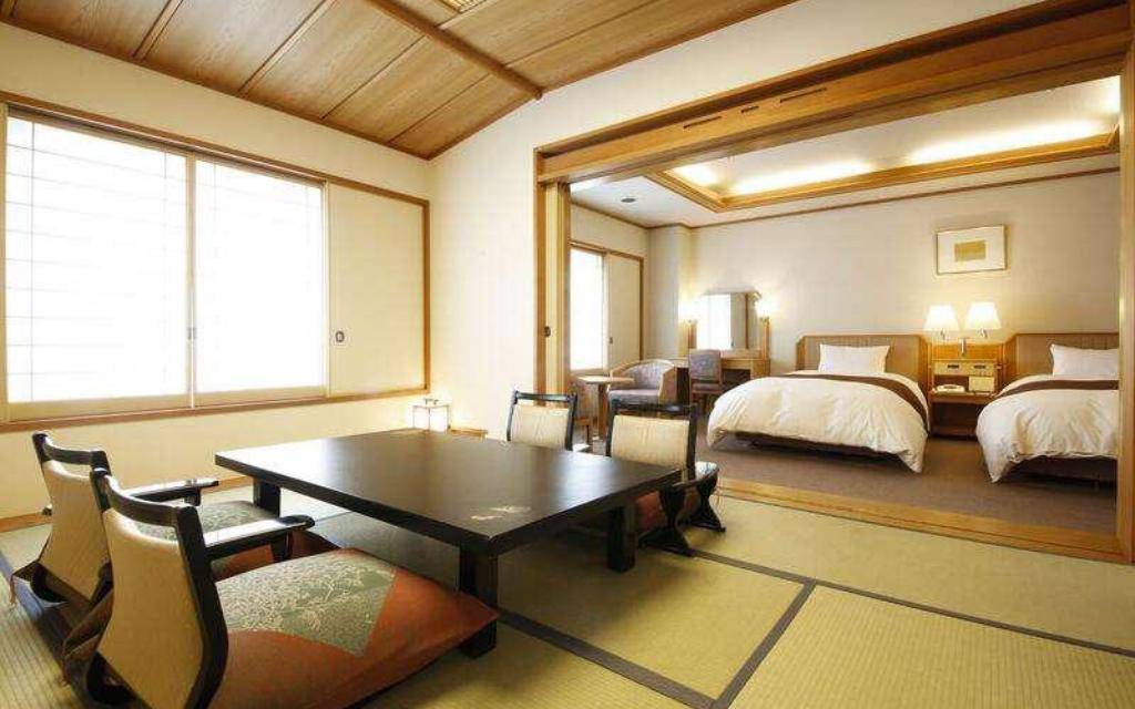 Takayama Green Hotel