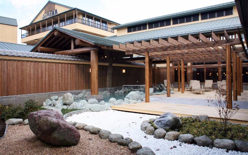 Highland Resort Hotel & Spa