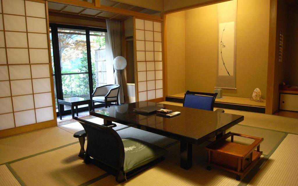 Kawakamiya Kasuitei