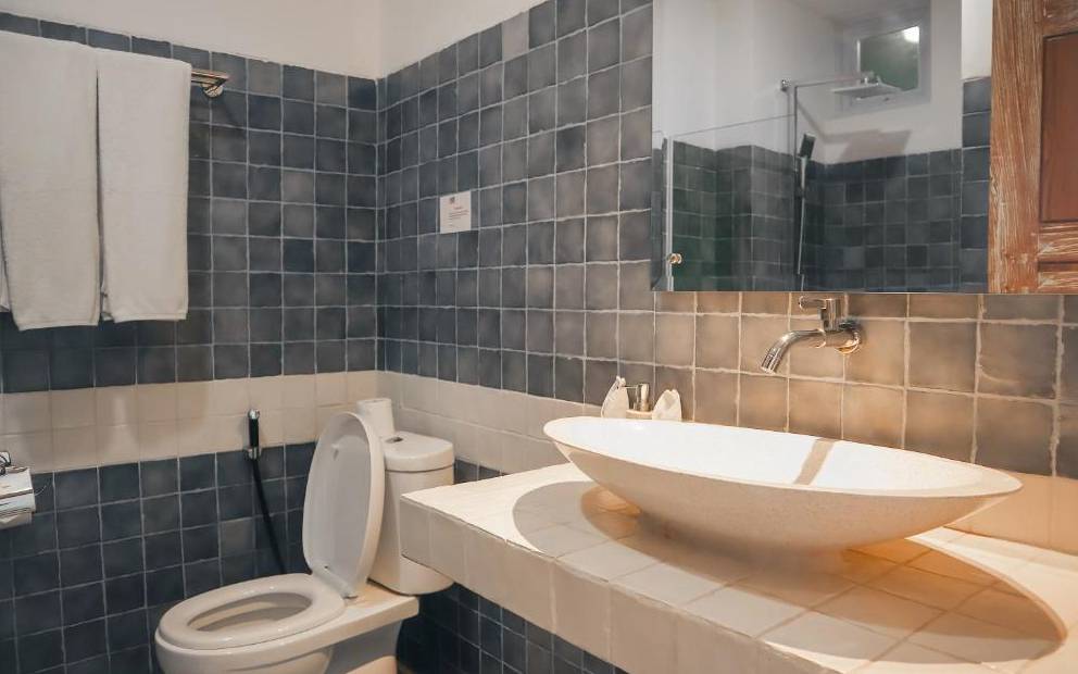 Harbour Komodo Hotel