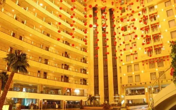 Lijiang Waterfall Hotel