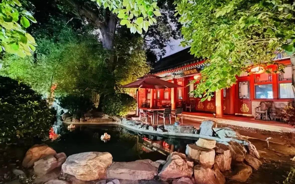 Beijing Houhai Gulou courtyard MANXIN Hotel