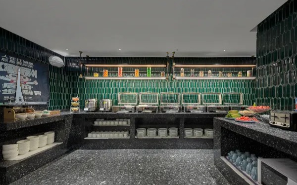 Lanwan Hotel (Guangzhou Shamian Island Yongqingfang Branch)