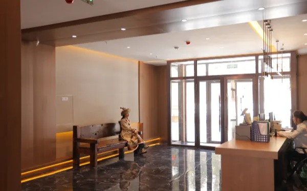 Snow Town Yishan Snow Hotel (Snow Yun Street Branch)