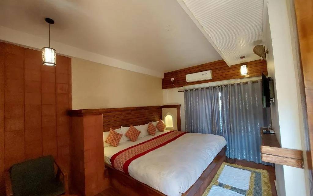 Royal Tiger Luxury Resort
