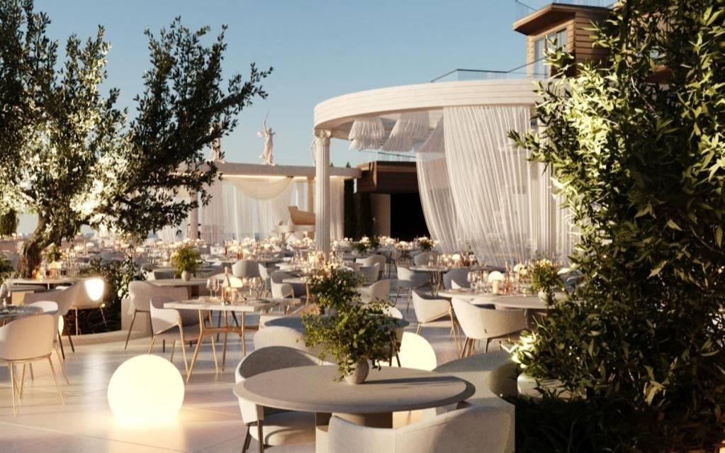 Qlusive Hotel