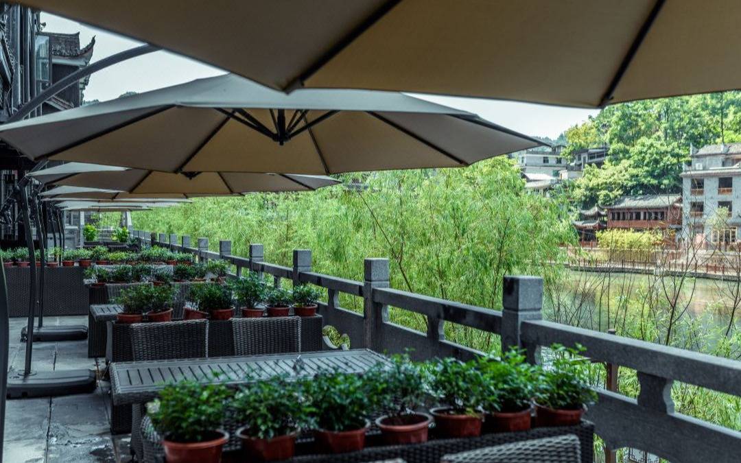 Phoenix Sulv Lianhua Resort Hotel