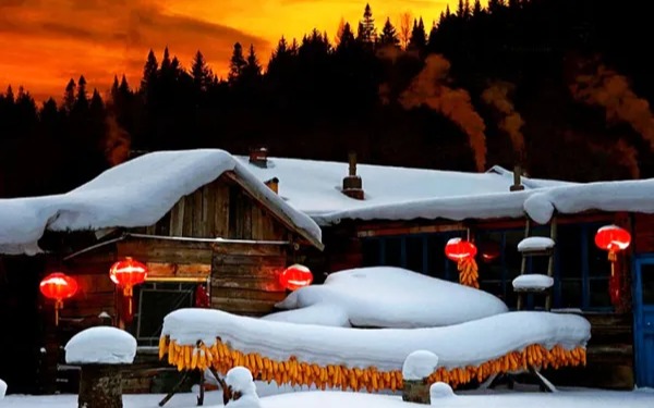 Wuchang Snow Valley mountain Courier station