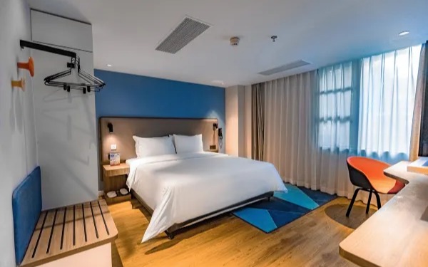 Holiday Inn Express Shantou City Center